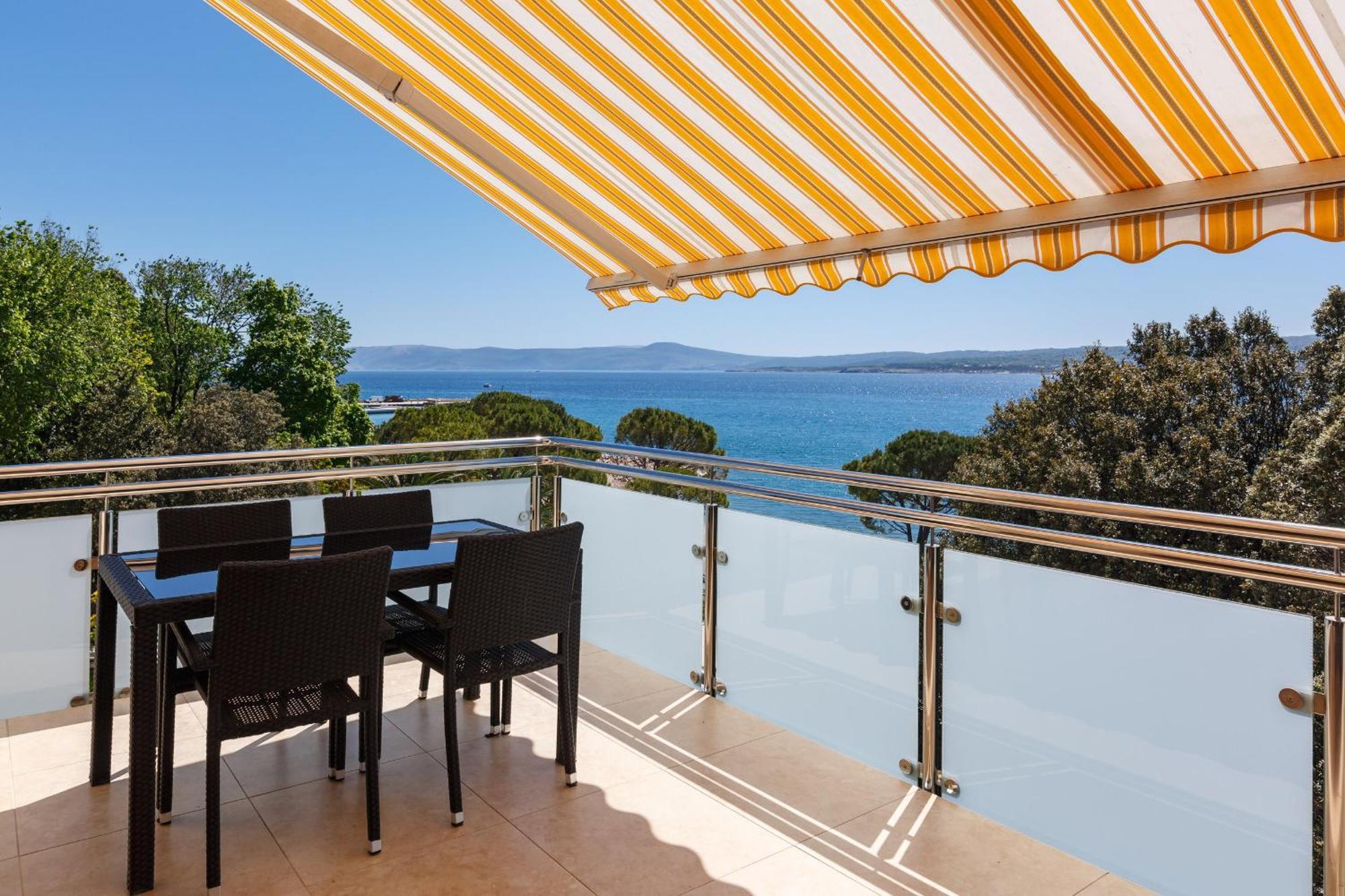 Apartmani Simi - The Wave Crikvenica Bagian luar foto